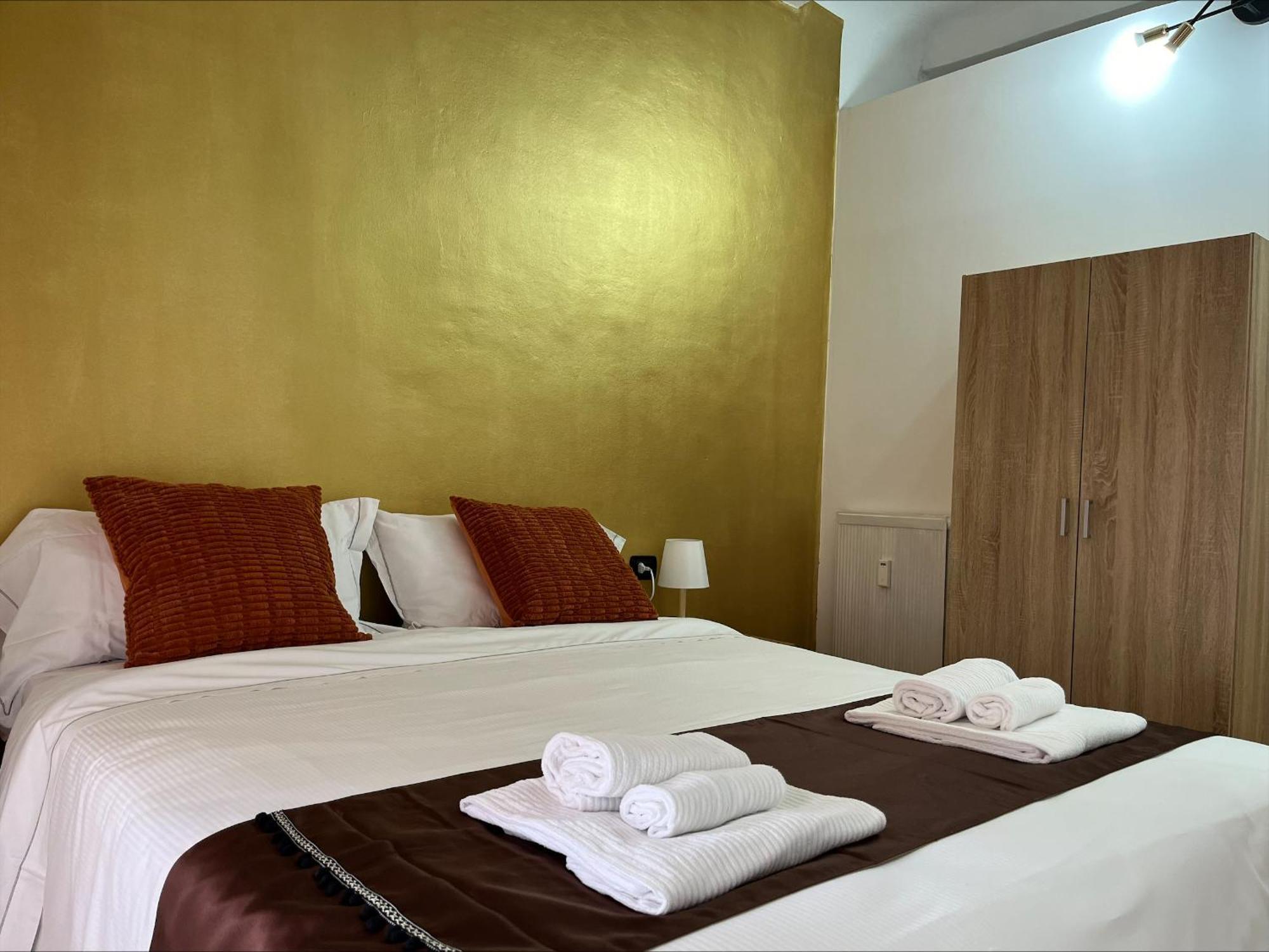 Genova Gold Rooms Экстерьер фото